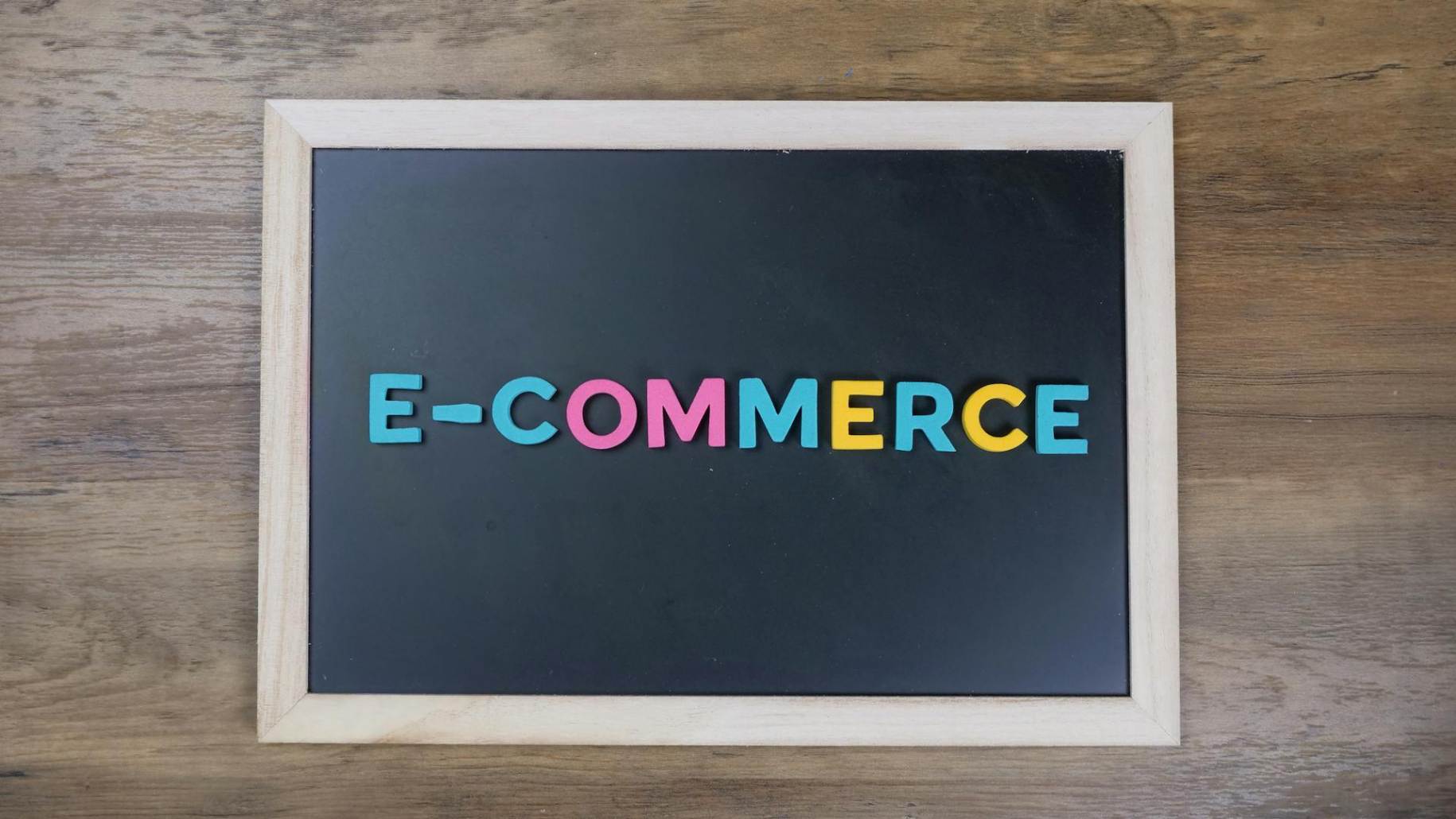 E-Commerce Evolution: 5 Tech Hacks to Boost Worldwide Sales Before 2026