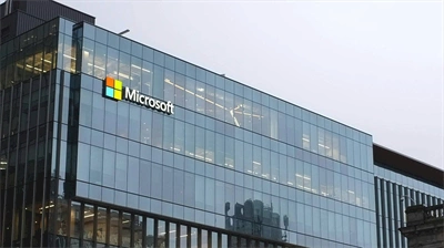 Business Case Study on Microsoft: A Timeless Example of Vision, Trust, and Business Growth Strategy